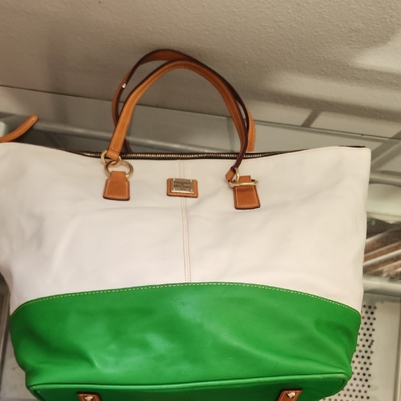 Dooney & Bourke Leather Tote White Green Tan Colorblock Shoulder Bag - Picture 2 of 15